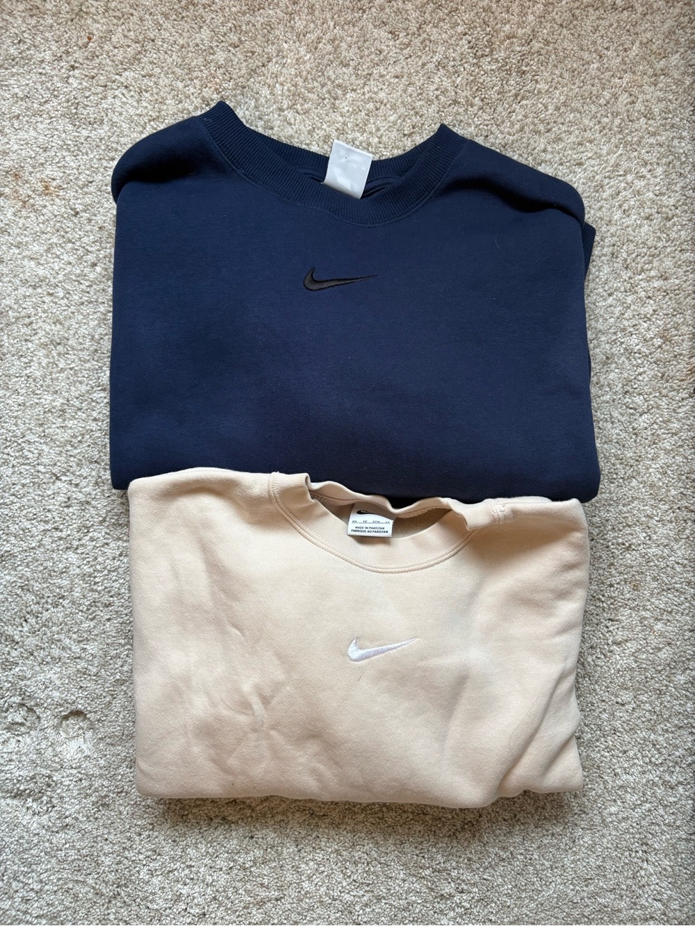 2 for $30 - Womens Nike Crop Crewneck (XS)